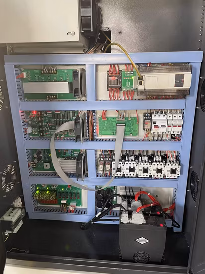 Высокоскоростной электроэрозионный сверлильный станок с ЧПУ CNC450